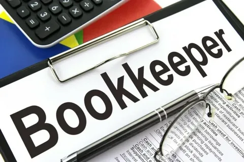 Simplifying Fee Structures: Tools Every Bookkeeper Needs
