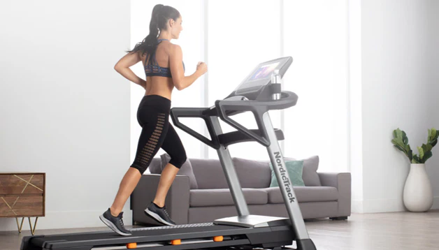 Choosing the Perfect Commercial Treadmill with Fast Delivery in France: A Complete Buyer’s Guide